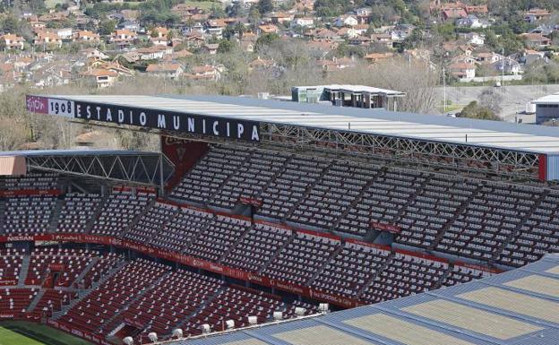 Las obras en el estadio esta mañana./Arnaldo García.