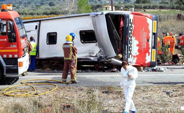 Autobús accidentado en Freginals./AFP