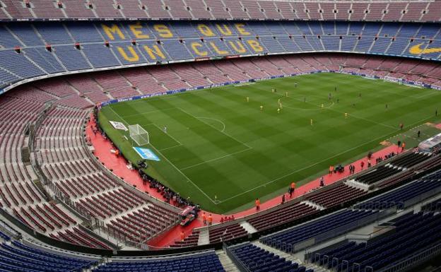 El Camp Nou, durante el partido a puerta cerrada contra Las Palmas.