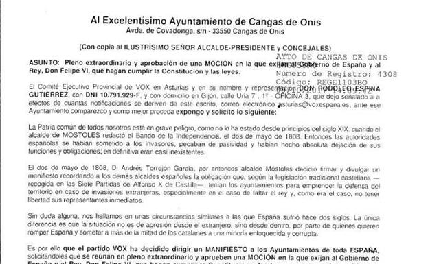 La petición de Vox al concejal de Podemos en Cangas de Onís