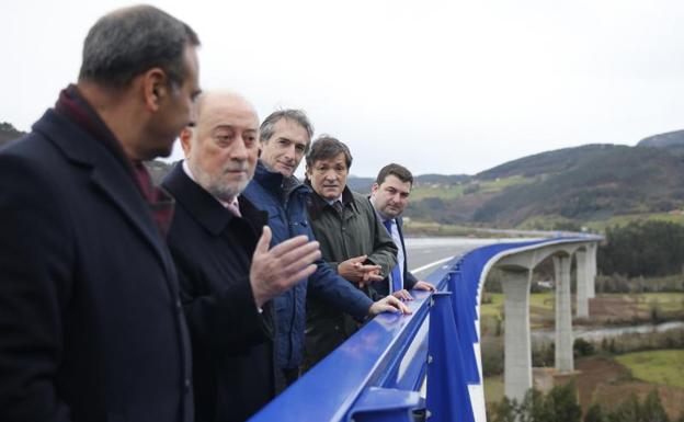 Inauguración del trampo Doriga - Cornellana. /Damián Arienza.
