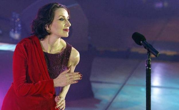 Las entradas para el concierto de Luz Casal se ponen hoy a la venta