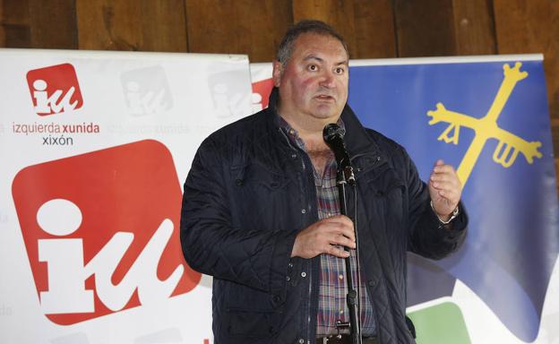 Ramón Argüelles, coordinador general de IU Asturias. /ARNALDO GARCÍA.