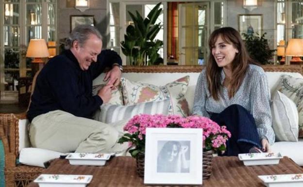 Tamara Falcó y Bertín Osborne, durante la entrevista en 'Mi casa es la tuya'./MEDIASET