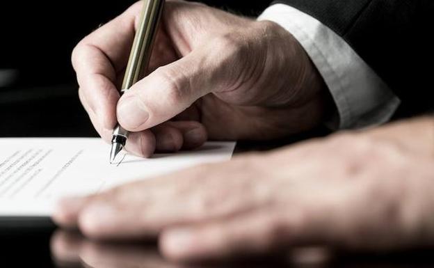 El Supremo valida el cambio de testamento de una mujer declarada como incapaz El Supremo valida el cambio de testamento de una mujer declarada como incapaz