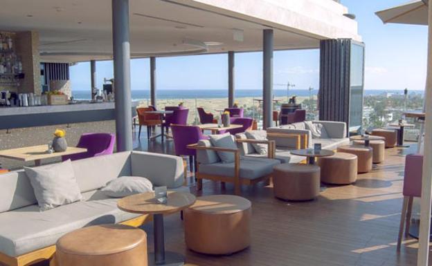 Una pareja italiana hace un simpa de 4.000 euros en un hotel de Gran Canaria Una pareja italiana hace un simpa de 4.000 euros en un hotel de Gran Canaria