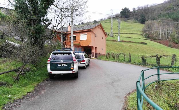 Buscan en el río Narcea a un vecino de Cangas, desaparecido desde hace más de una semana Buscan en el río Narcea a un vecino de Cangas, desaparecido desde hace más de una semana