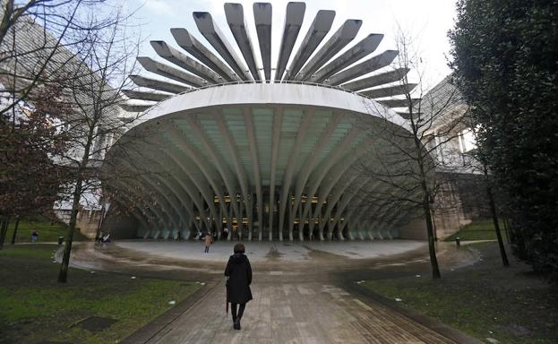 Palacio de Exposiciones y Congresos Ciudad de Oviedo, obra de Santiago Calatrava. /Pablo Lorenzana