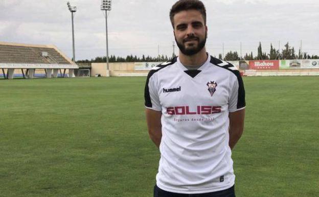 El futbolista asturiano Pelayo Novo El futbolista asturiano Pelayo Novo
