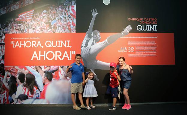 Quini acaparó parte de pabellón gijonés cuando estuvo dedicado al deporte./