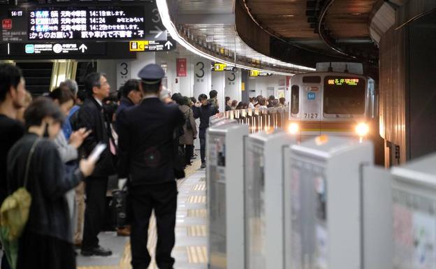 Estación de Tokio en que se escuchan las melodías de Minoru Mukaiya. /Kazuhiro NOGI (Afp)