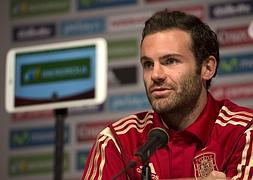Mata: «Sólo pensamos en seguir haciendo historia; no en las primas»