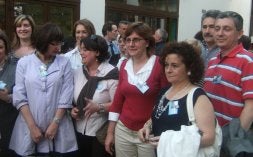 Águeda Márquez, Mariví Monteserín, Loles González, Pilar Varela, María del Carmen García, Juanjo García y Herminio Aramendi, antiguos alumnos de la Luz/