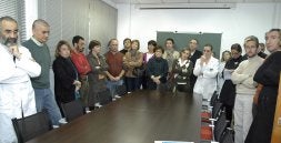 Muchos colegas y discípulos asistieron a un acto «sencillo e íntimo». / J. DÍAZ/