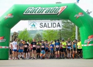 Momento de la salida de la Subida al Pienzu. ::
ACEBAL/