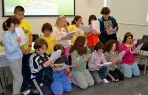 Los niños del grupo de participación infantil, ayer. ::
LVA/