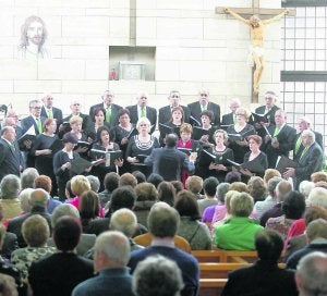 El Orfeón de Mieres, ayer, en Fátima. ::
CITOULA/