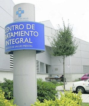 Centro de Tratamiento Integral de Salud Mental de Montevil donde acude a consulta el joven obligado a medicarse. :: PALOMA UCHA/