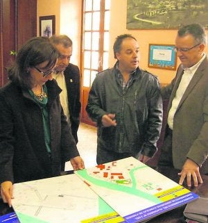 Fernández, García Longo, Gutiérrez Escandón y Gutiérrez. ::
E. C./