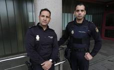 Francisco Javier Camba y Raúl Domínguez, los policías que auxiliaron a Quini/Peteiro