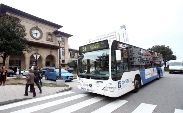 El Plan de Movilidad de Oviedo pretende renovar todas las líneas de autobús por «su distribución caótica»