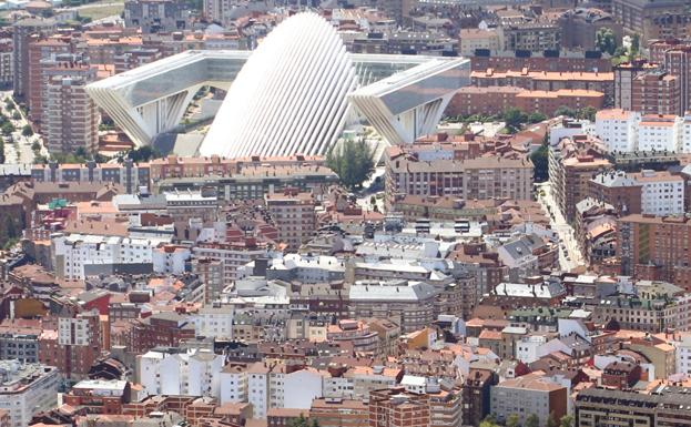 Una vista de la ciudad, donde seguirá aplicándose el IBI diferenciado. / ALEX PIÑA