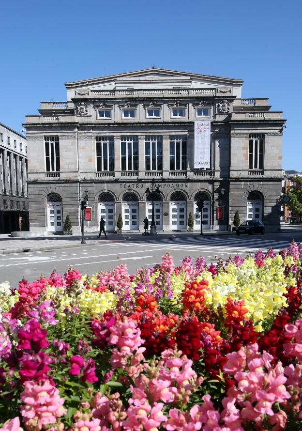 El Teatro Campoamor, una de las sedes de la programación cultural que está en el aire. / A. PIÑA