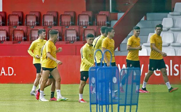 David Arguelles Y Pablo Garcia Comenzaran La Pretemporada Con El Sporting El Comercio