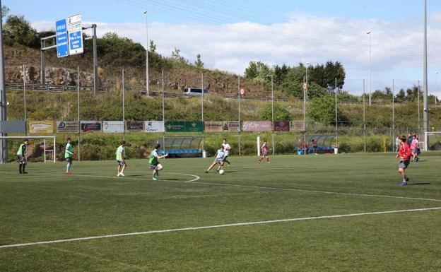 Las Competiciones De Futbol En Edad Escolar No Podran Comenzar En El Comercio