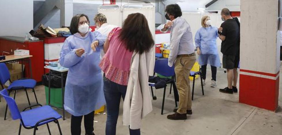 Salud habilita la vacuna sin cita previa para los 70.000 asturianos que no localiza - Vimarsana News