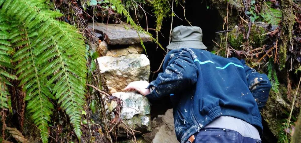 Vecinos de San Román piden una actuación de emergencia ante el temor a la rotura del canal