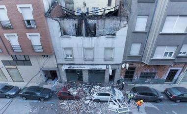 Una explosión en una vivienda que iba a ser desahuciada destroza el inmueble