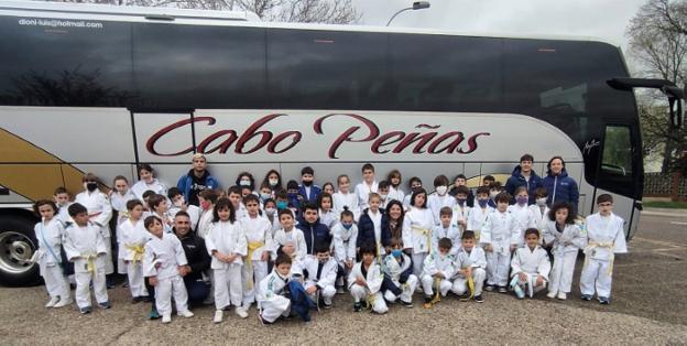 Expedition of Judo Sanfer y Promesas that attended the Palencia tournament over the weekend. 