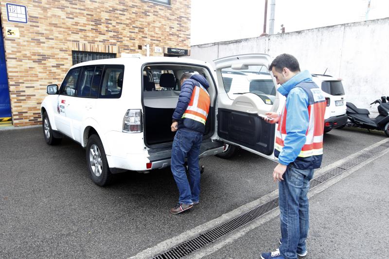 Protección Civil de Gijón devuelve sus tres coches por ...