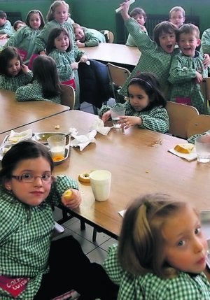 Educación saca a concurso el servicio de comedor para las siete ... Educación saca a concurso el servicio de comedor para las siete ...